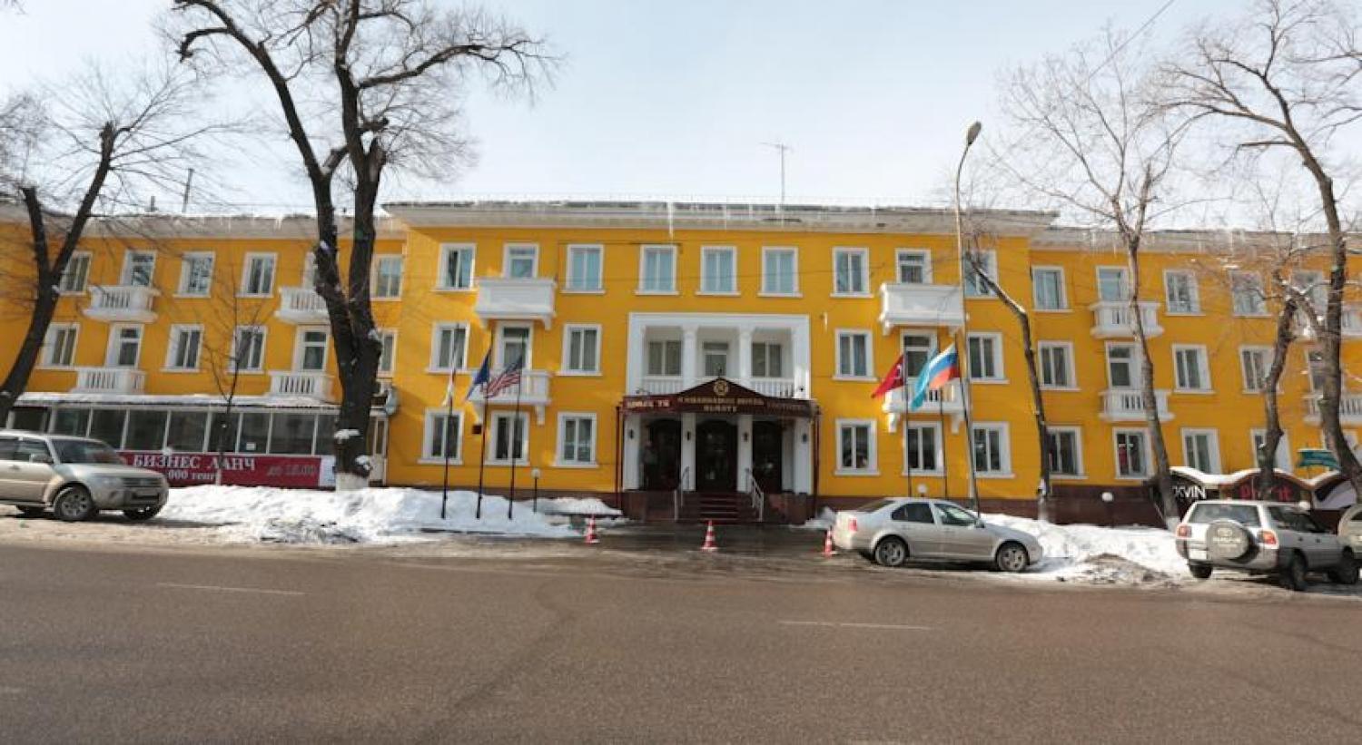 Hotel Ambassador Almaty Esterno foto